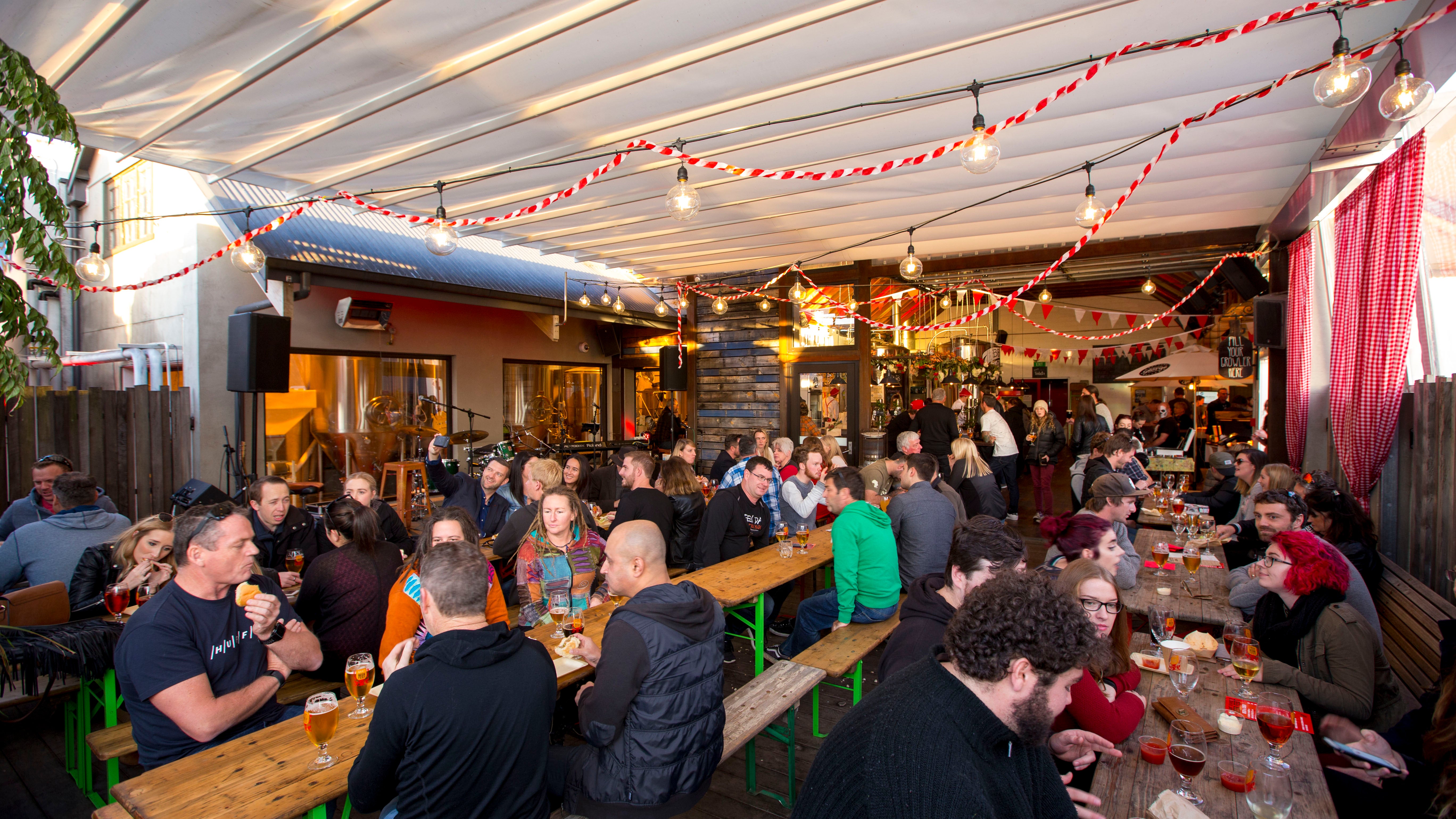 Good George Dining Hall Garden Bar with patrons